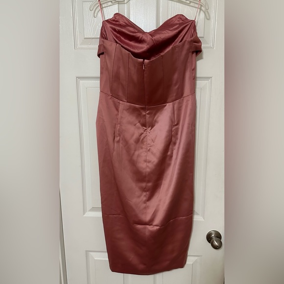 Bardot strapless sweetheart corset dress - Picture 5 of 5